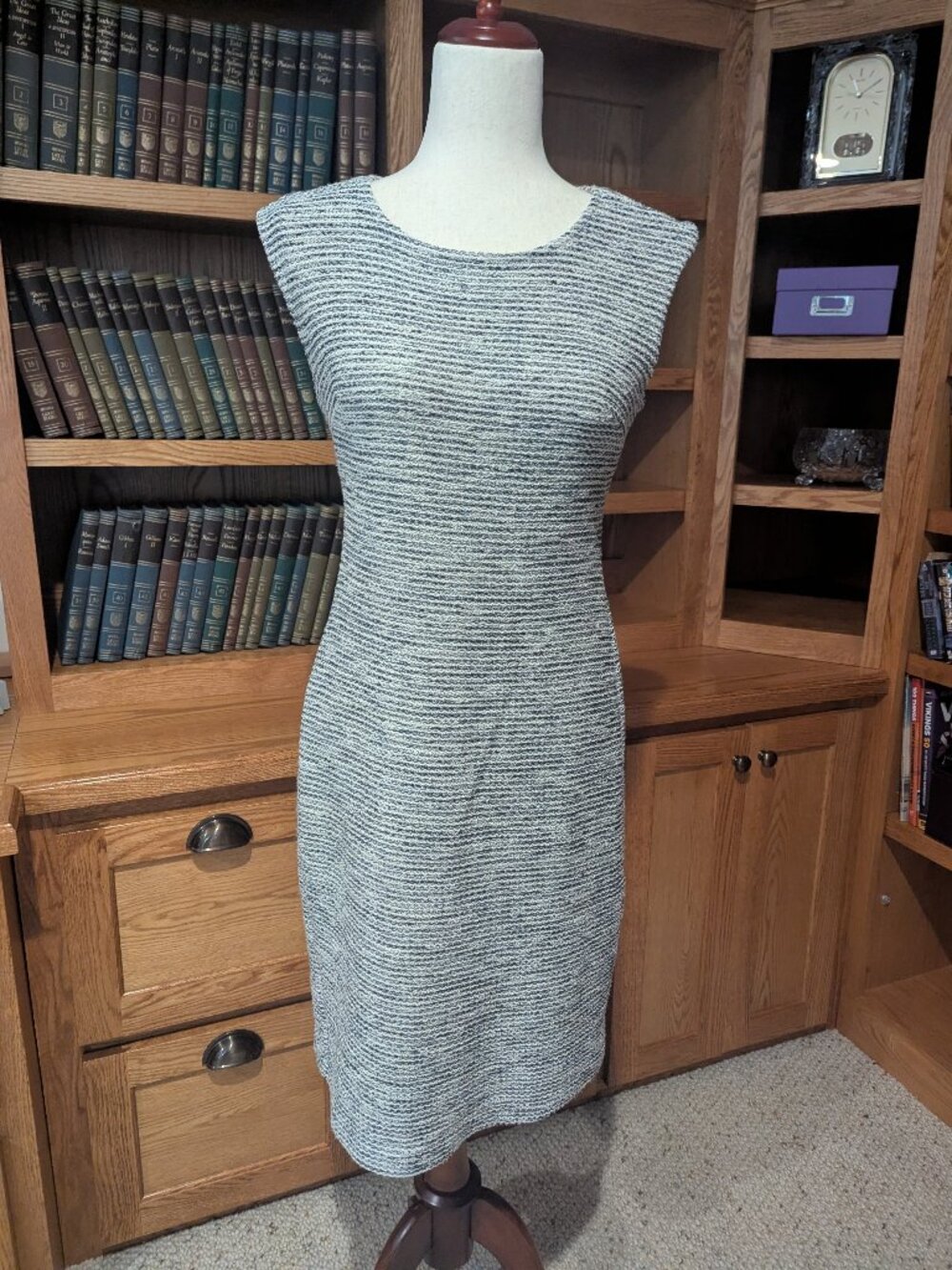 Banana Republic Textured Tweed Sheath Dress Size 6 Black & White Career Office